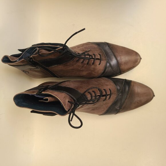 Vtg Dorking Brown & Black Leather Lace Up Ankle Boots Sz 39 Pointed Toe Witchy - Picture 8 of 14